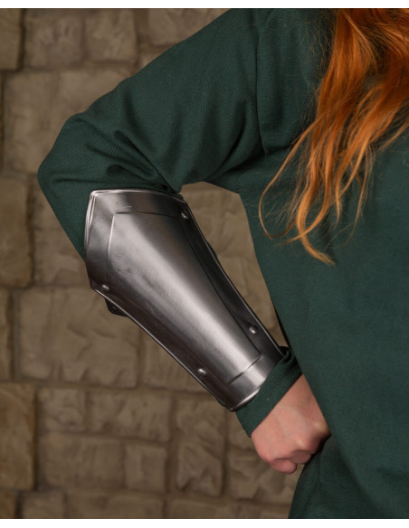 Medieval Mina bracelets in steel