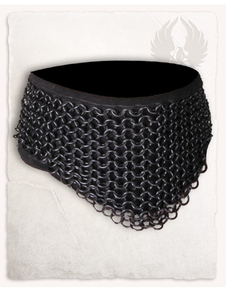 Richard model chain mail necklace,...