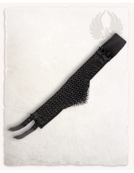 Richard model chain mail necklace,...