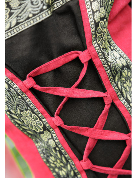 Leonor Medieval girl dress in short... Leonor Medieval girl dress in short...