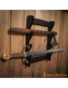 Wall mount for 3 swords or axes 2