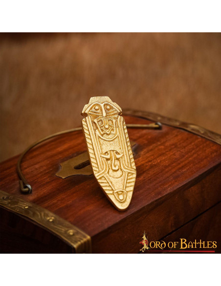 Brass sheet Celtic decoration (6 cm.)