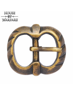 Small aged brass buckle (3.1 x 2.7 cm.)