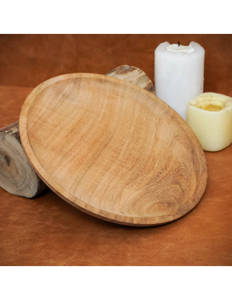 Medieval wooden plate (23 cm diameter)
