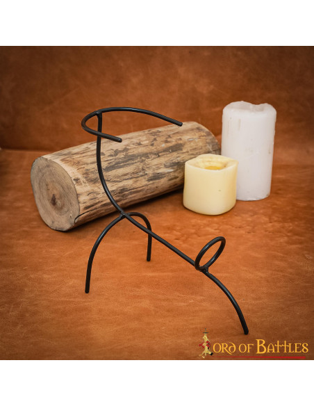 Hand forged iron horn support