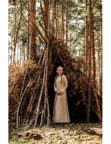 Viking woman dress model Lina,...