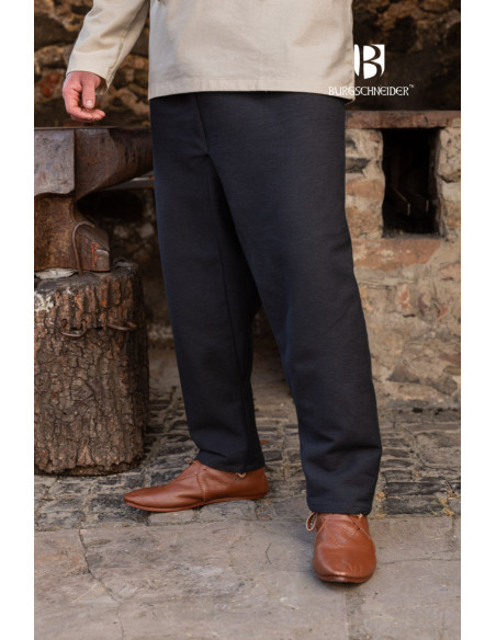 Russian Yaroslav pants in black