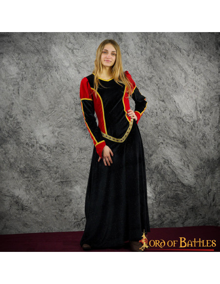 Long medieval dress model Constance