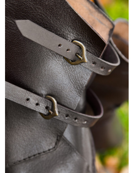 Medieval ankle boots, 2 buckles, brown