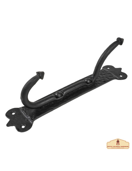Rustic wrought iron wall coat rack, 1...