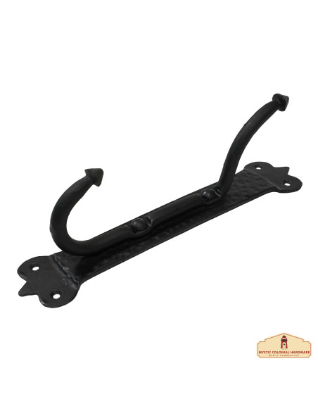 Rustic wrought iron wall coat rack, 1...