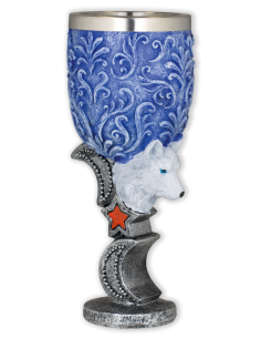 Ornamental cup with figure of the white wolf (18 cm.)