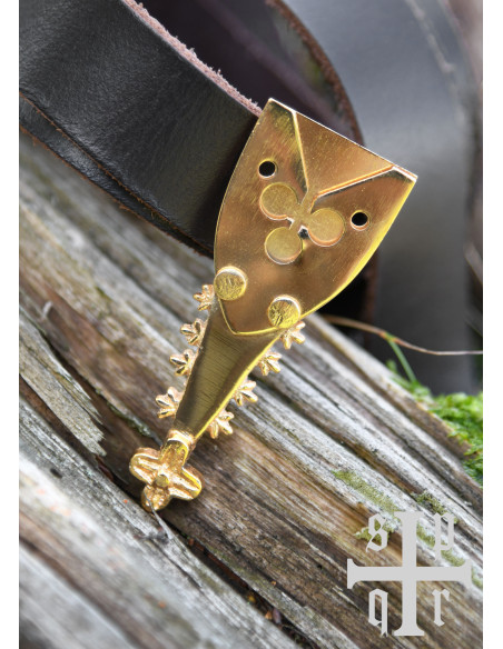 Brass clover plate for medieval belt Brass clover plate for medieval belt