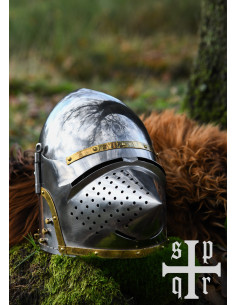 Medieval beaked basin with removable visor, year 1370 2