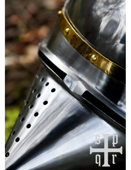 Medieval beaked basin with removable... Medieval beaked basin with removable...