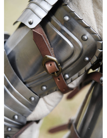 Pair of Gothic shoulder pads, 1.2 mm...