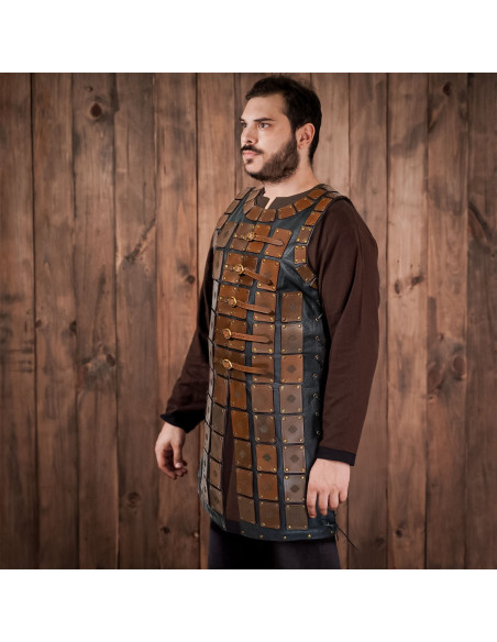 Leather armor with scale design, The...