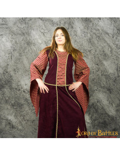 Long medieval dress model model Francy 2