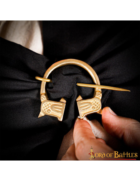 Viking brass fibula wolf design (4.5...