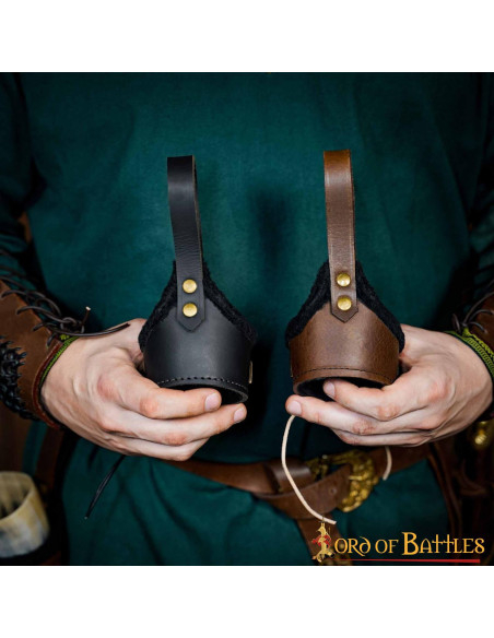 Tahalí for horns in lined leather,...