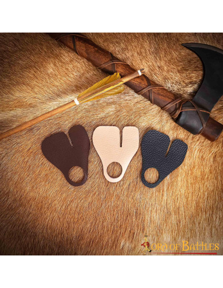 Set 3 protectors for throwing arrows...