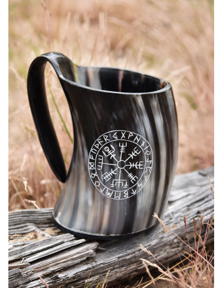 Viking vegvísir beer mug (650-800 ml.)