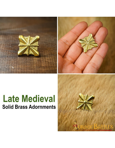Set of 5 medieval mounts in solid brass