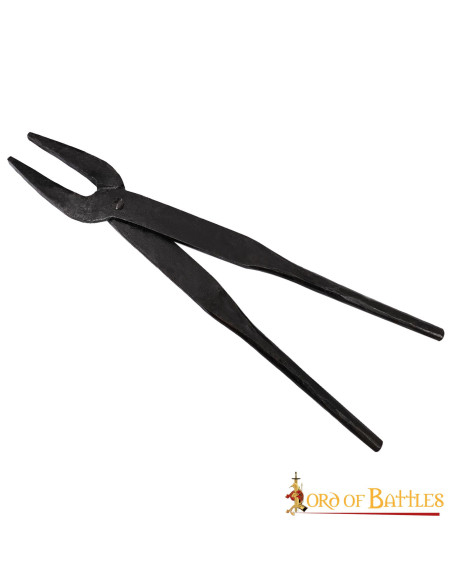 medieval smith's tongs