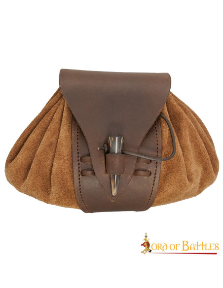 Medieval leather belt bag with horn...