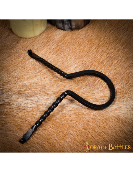 wrought iron stand for horns