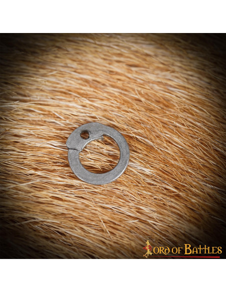 Flat rings to rivet chain mail (1 Kg....