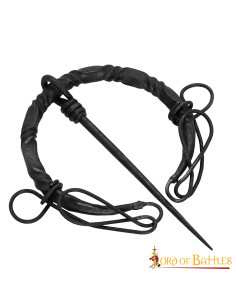Celtic fibula in wrought iron with knots