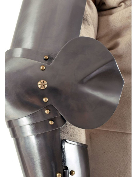 Medieval armor for the arms