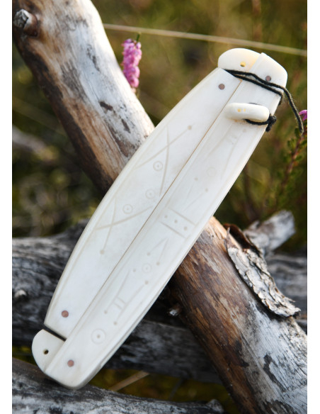 Medieval bone comb (12 cm.)