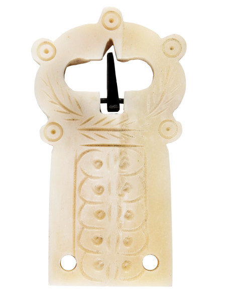 Belt buckle made of bone Belt buckle made of bone