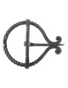 Medieval belt buckle in wrought iron (9x7.5 cm.)