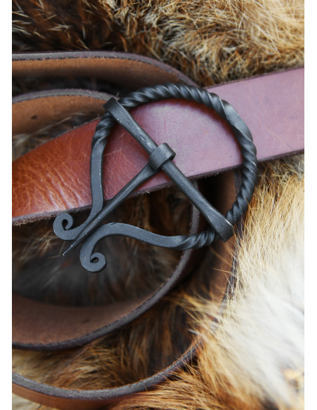 Medieval belt buckle in wrought iron... Medieval belt buckle in wrought iron...