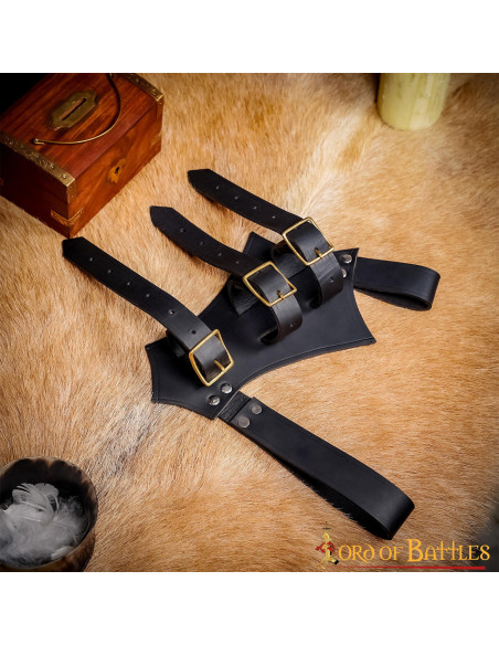 Adjustable medieval baldric for...