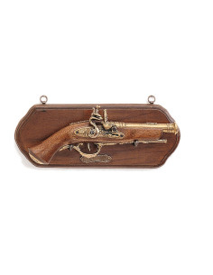 Panoply with short-barreled flintlock pistol, 18th century