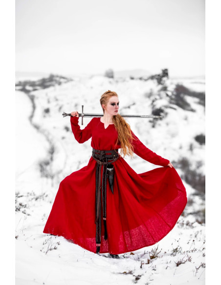 Viking linen dress model Anna, red