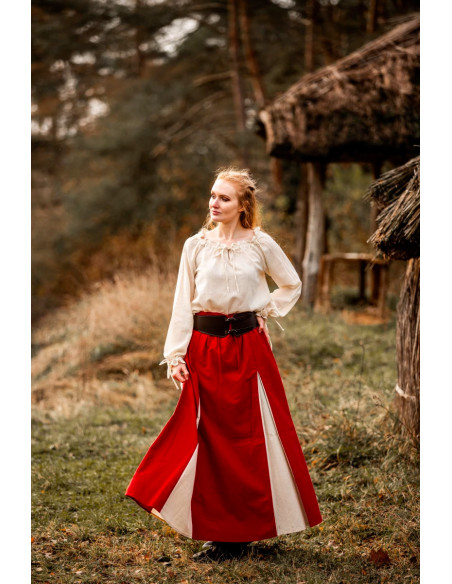 Medieval skirt model Isabella,...