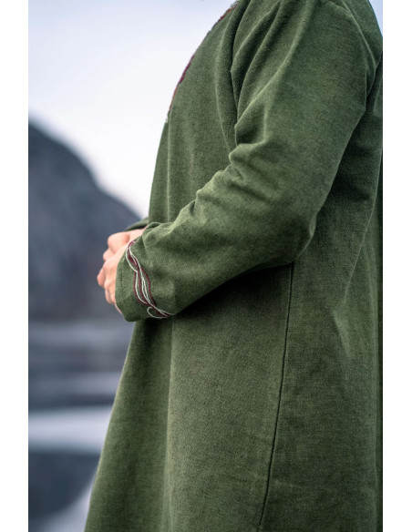 Snorri Viking tunic with Urnes style...
