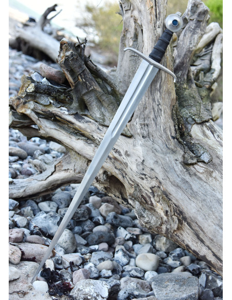 Medieval sword with Castillon model...
