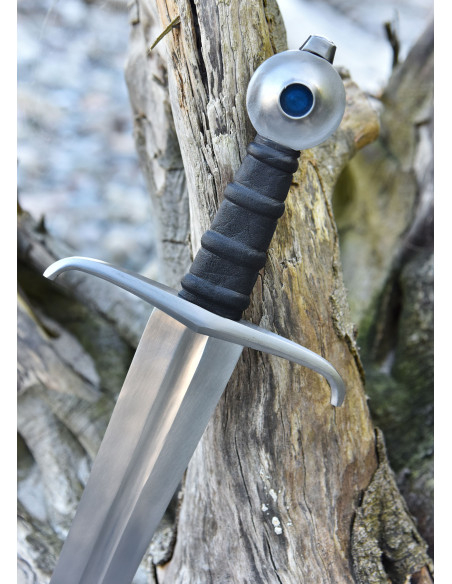 Medieval sword with Castillon model...