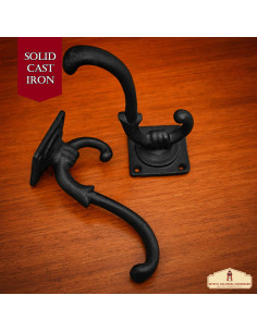 Set of 2 wrought iron ampersand wall supports to hang 2