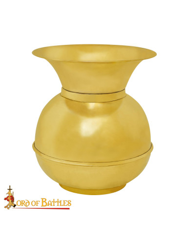 Vintage spittoon in solid brass