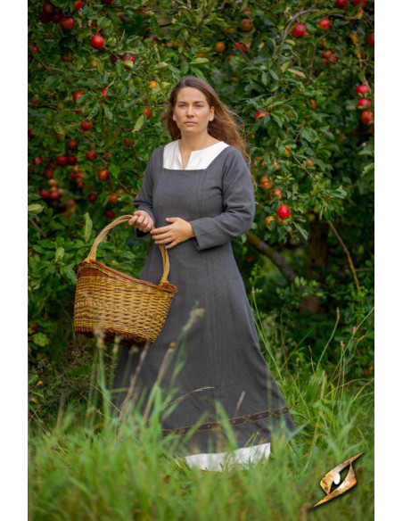 Viking Age Scandinavian Dress, Estrid...