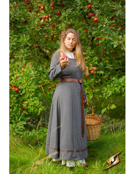 Viking Age Scandinavian Dress, Estrid...