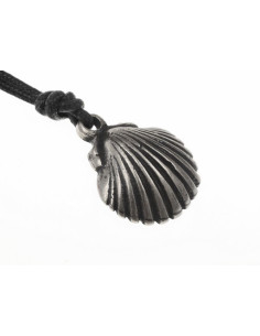 Medieval pilgrim shell pendant of Santiago