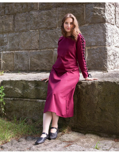 Medieval interior tunic model Sunna,... Medieval interior tunic model Sunna,...